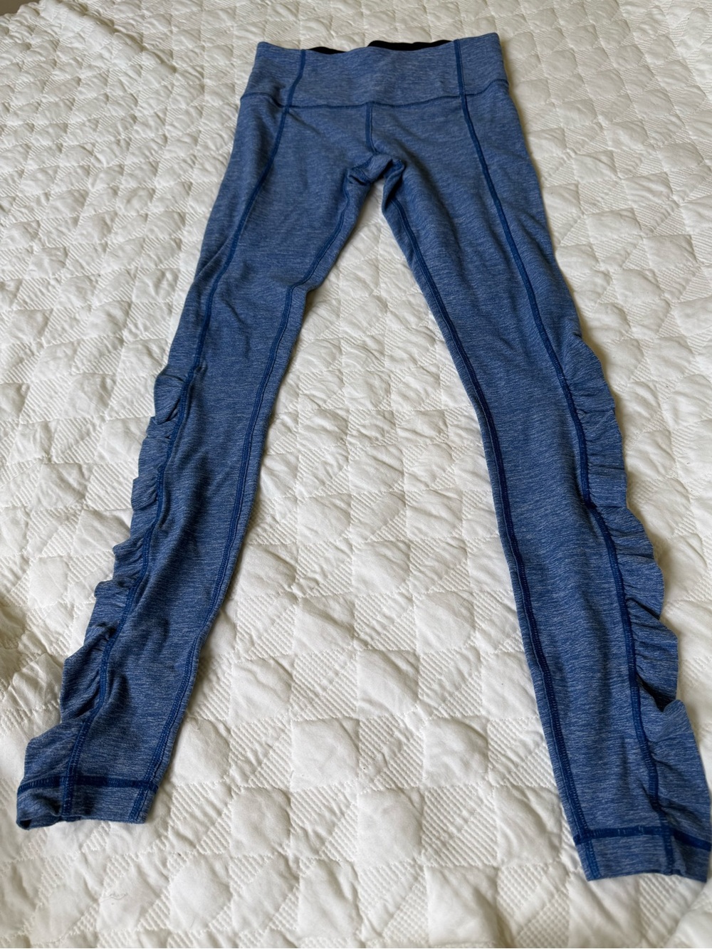 Size 4 - lululemon athletica women’s Ruffle-Trim Performance Leggings